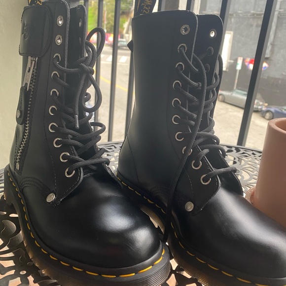 Limited edition schott NY docs - Picture 6 of 7